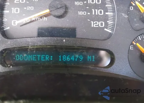 2004 Chevrolet Silverado 1500 из США, поврежденный, VIN 1GCEC14T34Z227272